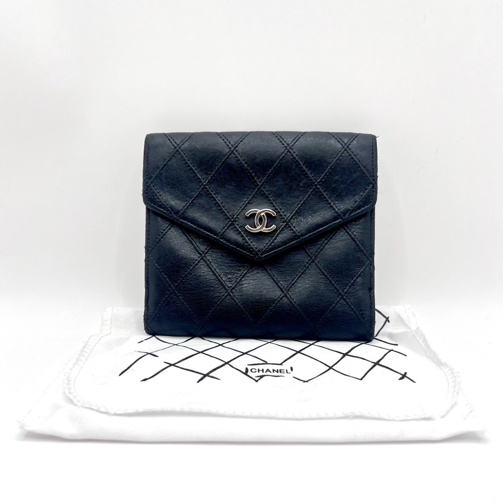 Authentic Vintage CHANEL Black Quilted Leather Compact Bifold Wallet W/ Dust Bag
